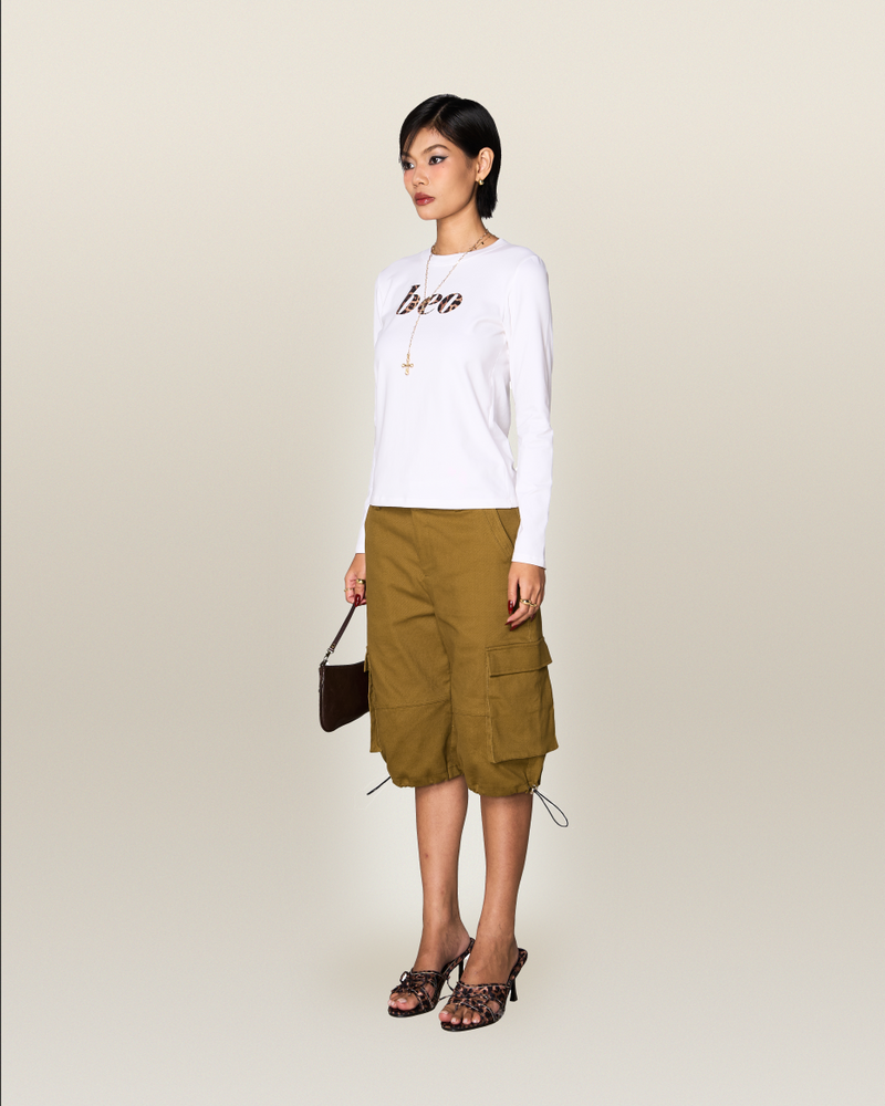 
                      
                        Jasper Short Pants
                      
                    