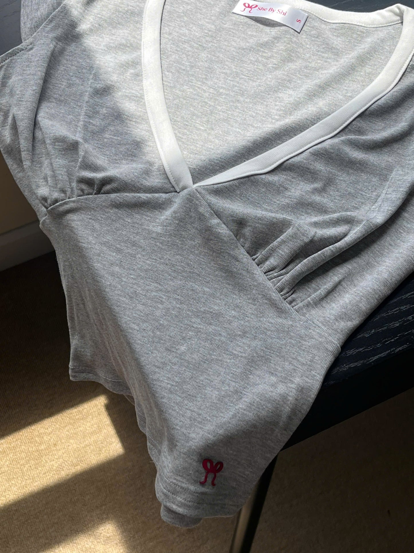 [NEW] Grey Tyra Top